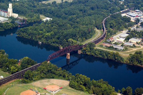 USFWS Lists Alabama Crayfish Species as Endangered, Designates 78 Miles of River as Critical Habitat