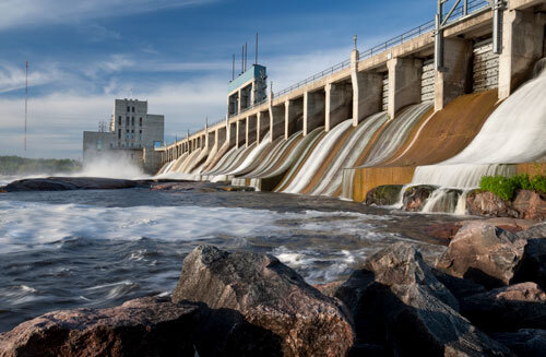 Early Lessons from Klamath Dam Removal Efforts